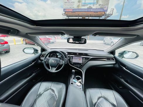 Used 2019 Toyota Camry XLE FWD image 15