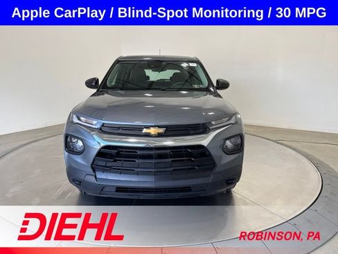 Used 2022 Chevrolet TrailBlazer LS AWD/4WD image 2