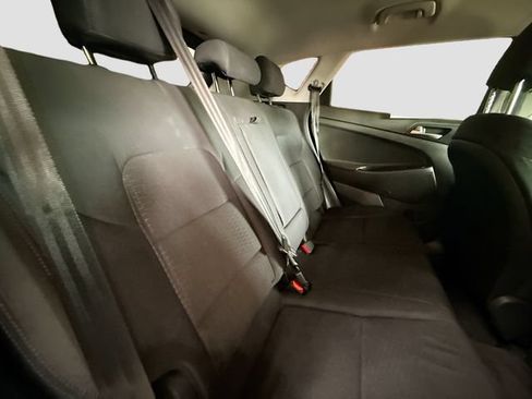 Used 2020 Hyundai Tucson Value FWD image 26