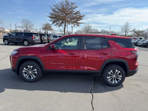 New 2026 Chevrolet Equinox LT w/ Convenience Package II image 4