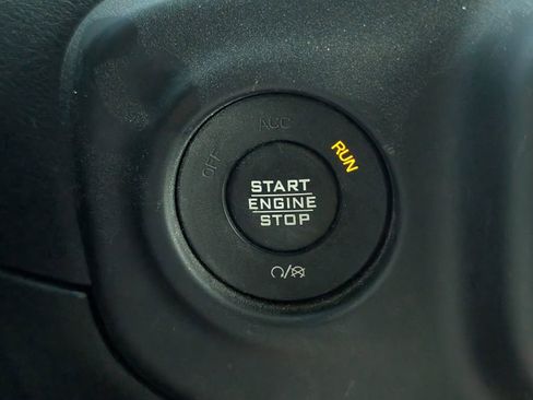 Used 2020 Jeep Wrangler Unlimited Sport AWD/4WD image 14