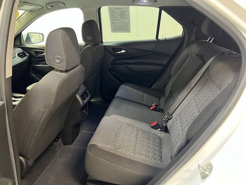 Used 2022 Chevrolet Equinox LT AWD/4WD image 29