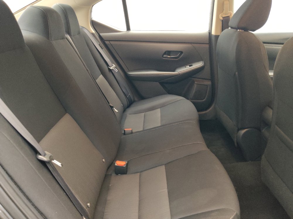 Used 2025 Nissan Sentra SV FWD image 19