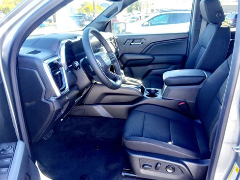 New 2026 GMC Canyon Elevation w/ Convenience Package image 15