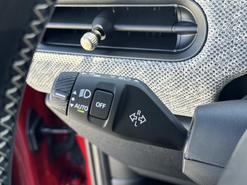 New 2026 MINI Cooper 2-Door Hardtop image 18