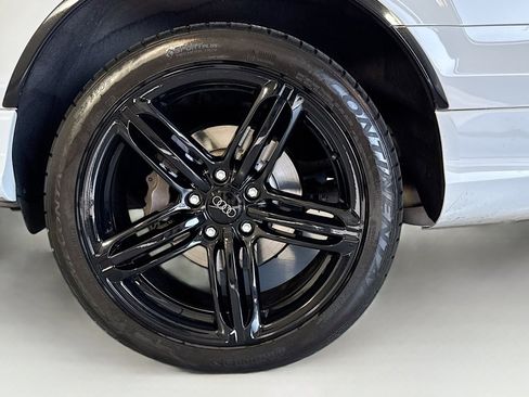 Used 2015 Audi Q7 3.0T S line Prestige w/ 21" S Line Plus Package image 30