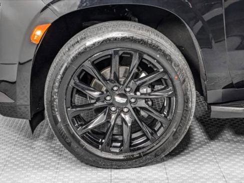 Used 2021 Cadillac Escalade Luxury image 37