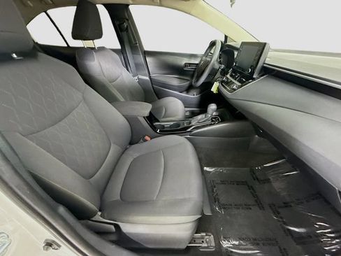 Certified 2022 Toyota Corolla LE w/ Carpet Mat Package (TMS) FWD image 27