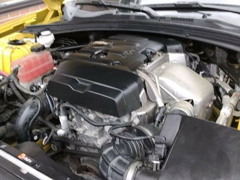 Used 2018 Chevrolet Camaro LT w/ RS Package image 31