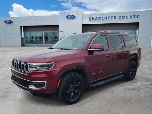 Used 2022 Jeep Wagoneer Series II RWD image 2