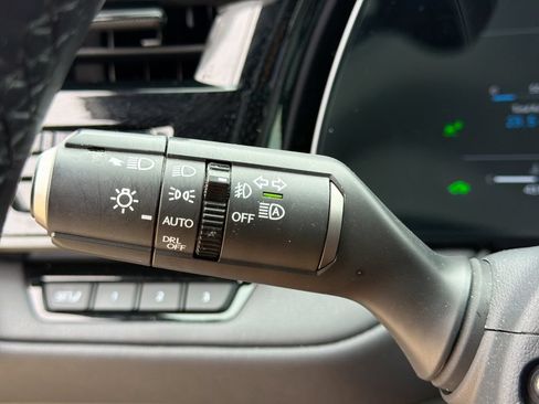 Certified 2024 Lexus TX 500h AWD w/ Technology Package image 28