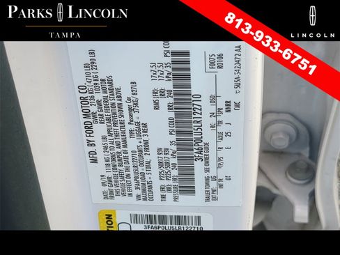 Used 2020 Ford Fusion SE image 32