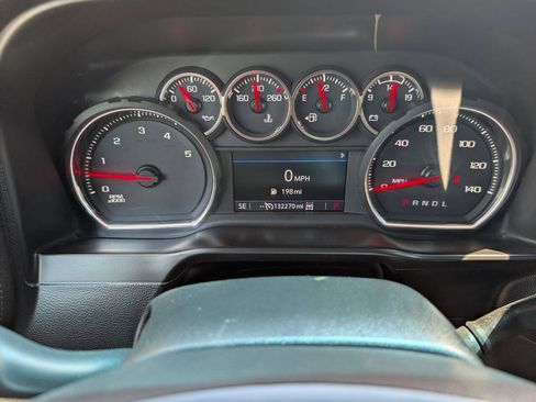 Used 2020 Chevrolet Silverado 2500 LT w/ Z71 Off-Road Package AWD/4WD image 20