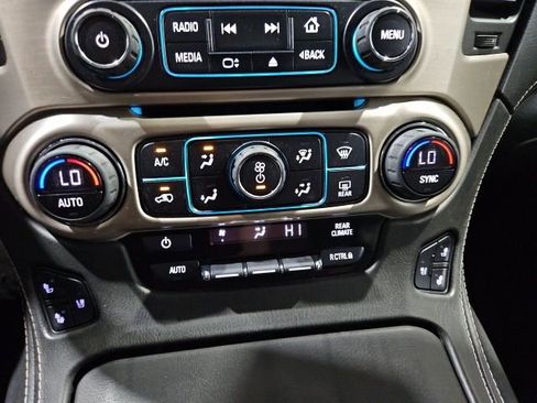 Used 2017 GMC Yukon Denali w/ Open Road Package image 33