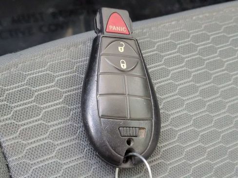 Used 2019 RAM 1500 Express AWD/4WD image 26