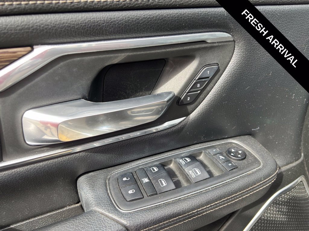 Used 2019 RAM 1500 Laramie AWD/4WD image 26