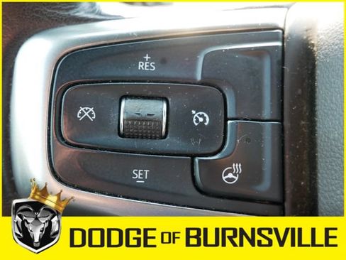 Used 2020 Chevrolet Silverado 1500 LTZ AWD/4WD image 27