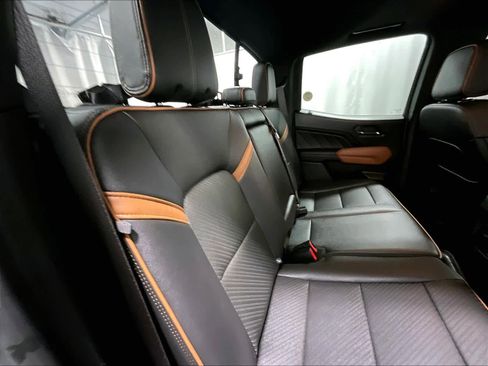 Used 2023 GMC Canyon AT4 w/ AT4 Premium Package image 16