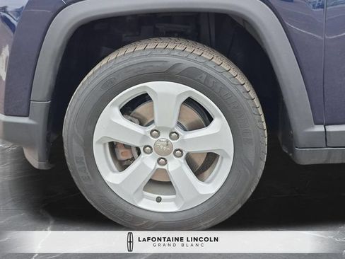 Used 2018 Jeep Compass Latitude w/ Popular Equipment Group AWD/4WD image 32