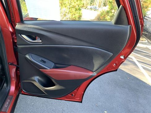Used 2017 MAZDA CX-3 Touring w/ Premium Package image 11