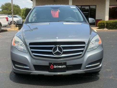 Used 2012 Mercedes-Benz R 350 4MATIC image 2
