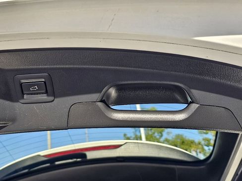 Certified 2023 MAZDA CX-9 Touring Plus image 12