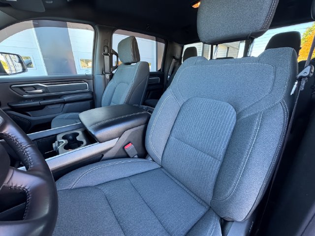 Used 2021 RAM 1500 Big Horn AWD/4WD image 40
