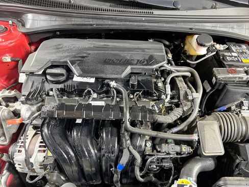 Used 2023 Hyundai Elantra SEL w/ Convenience Package image 29