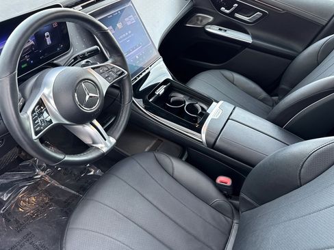 Certified 2023 Mercedes-Benz EQE 350+ 4MATIC SUV image 4