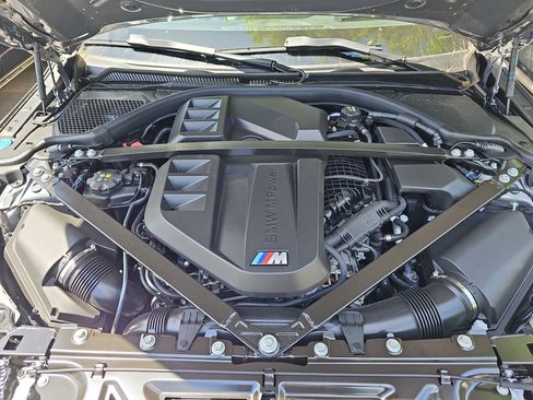 New 2026 BMW M4 xDrive Competition AWD/4WD image 32