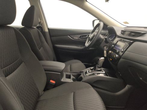 Used 2019 Nissan Rogue S AWD/4WD image 21