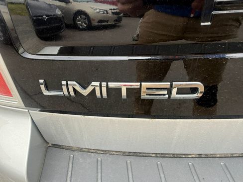 Used 2017 Ford Flex Limited w/ Limited Appearance Package AWD/4WD image 13
