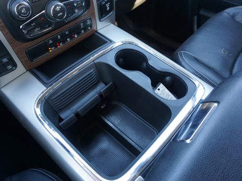 Used 2017 RAM 1500 Laramie w/ Convenience Group image 26