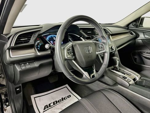 Used 2019 Honda Civic EX image 10