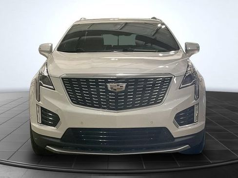 Used 2021 Cadillac XT5 Premium Luxury AWD/4WD image 3