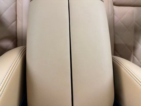 Used 2026 BMW X7 xDrive40i AWD/4WD image 45