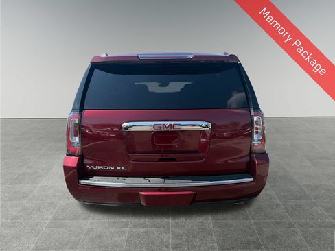 Used 2017 GMC Yukon XL Denali w/ Open Road Package AWD/4WD image 5