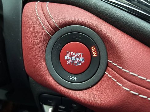 Used 2024 Dodge Durango SRT Hellcat image 30