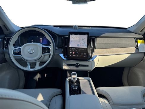 New 2025 Volvo XC90 B6 Ultra w/ Protection Package Premier image 23