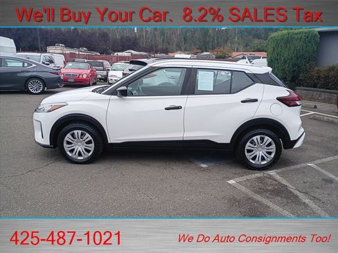 Used 2021 Nissan Kicks S FWD image 4