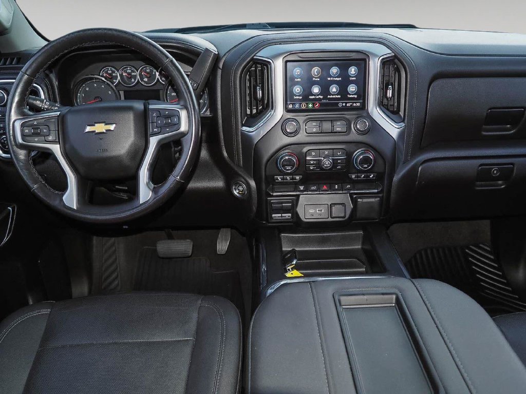 Certified 2022 Chevrolet Silverado 2500 LTZ w/ LTZ Convenience Package AWD/4WD image 13