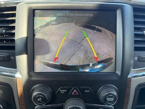 Used 2016 RAM 2500 Laramie image 28