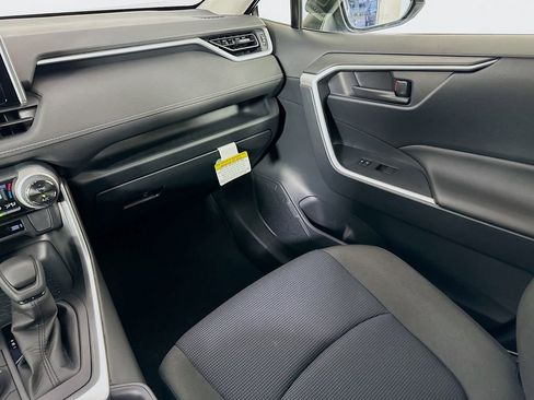 Certified 2025 Toyota RAV4 LE image 22