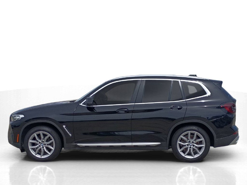 Used 2022 BMW X3 xDrive30i w/ Convenience Package AWD/4WD image 9
