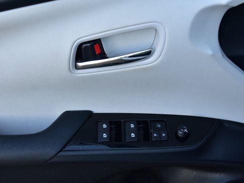 Used 2017 Toyota Prius Four Touring w/ Protection Package image 14