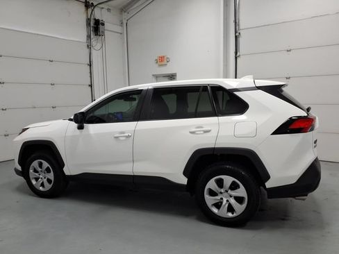 Used 2024 Toyota RAV4 LE FWD image 6