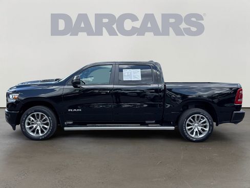 Used 2023 RAM 1500 Laramie AWD/4WD image 4