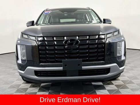 Used 2023 Hyundai Palisade Limited AWD/4WD image 2