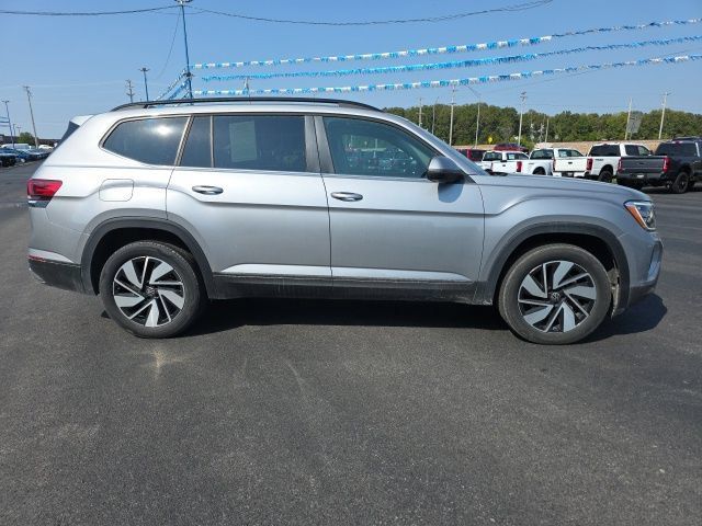 Used 2026 Volkswagen Atlas SE AWD/4WD image 4