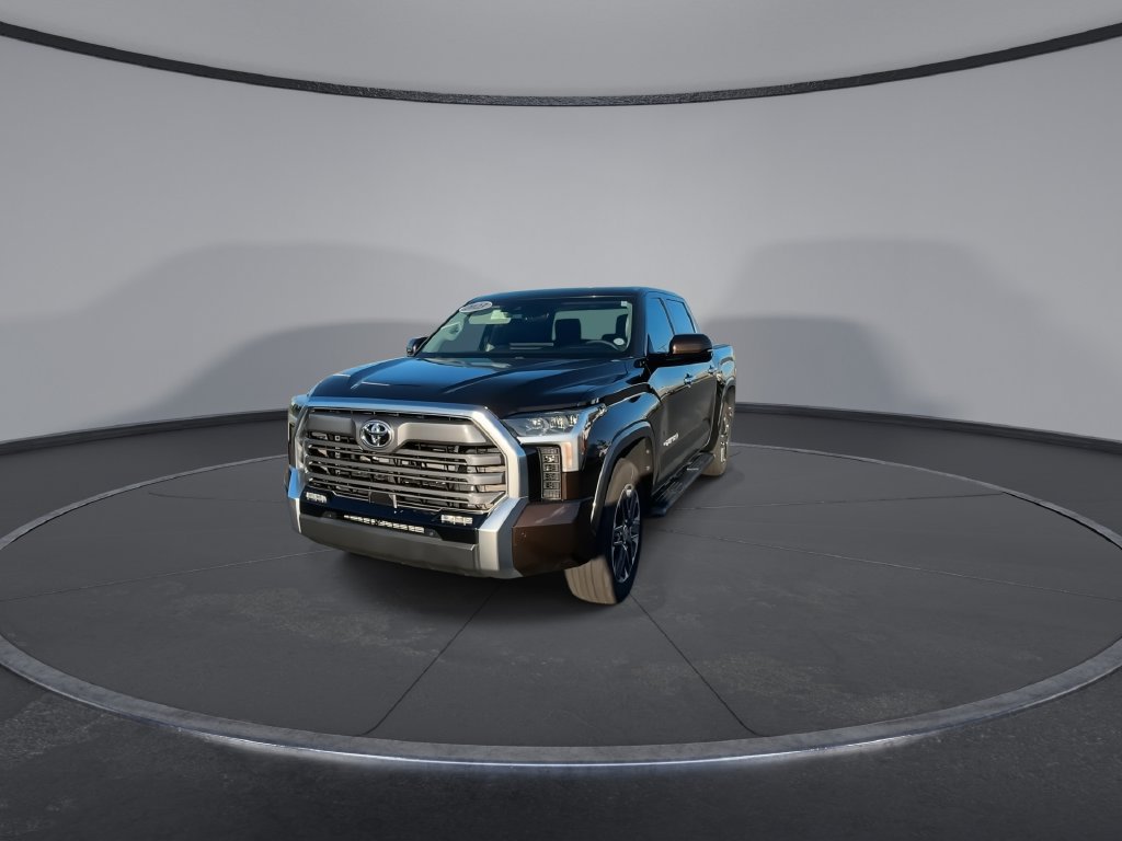 Used 2023 Toyota Tundra Limited w/ Power Package RWD image 4